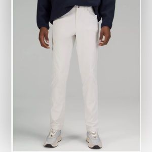 LuLuLemon Men’s ABC Classic-fit warpstream pant size 32x30
